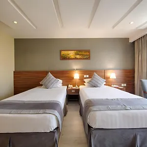 Hotel Al Safwah Royale Orchid