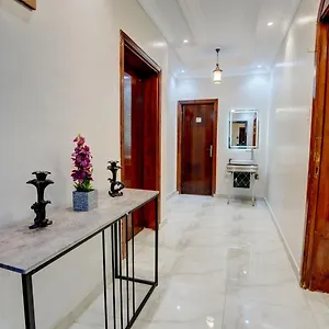 احجز هنا